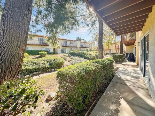 1365 Crafton, Mentone, CA 92359