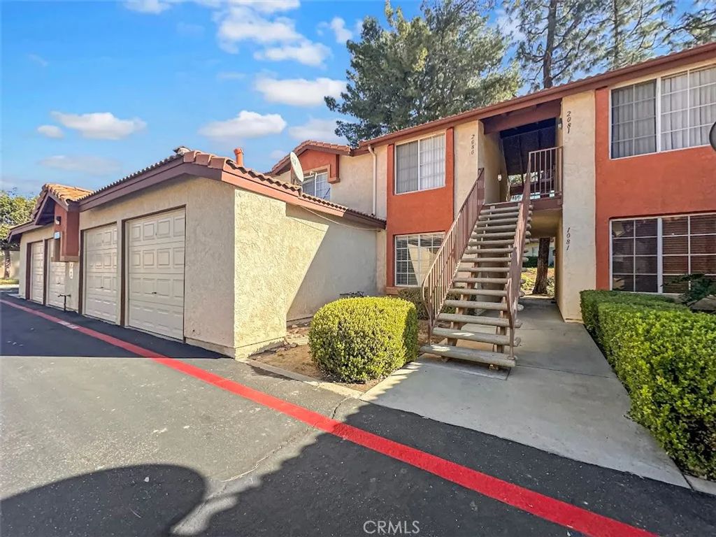 1365 Crafton, Mentone, CA 92359