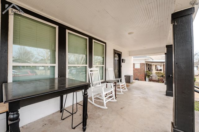 1717 ELIZABETH AVENUE, Wichita Falls, TX 76301