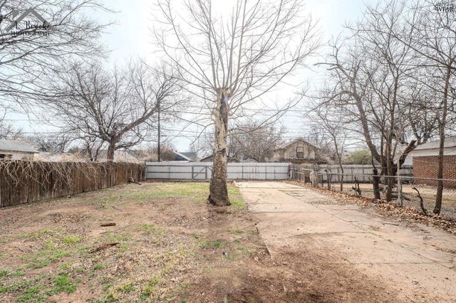 1717 ELIZABETH AVENUE, Wichita Falls, TX 76301