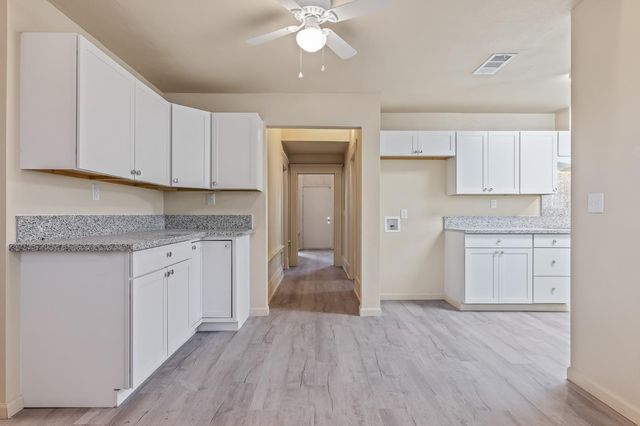 415 N Valeria Street, Fresno, CA 93701