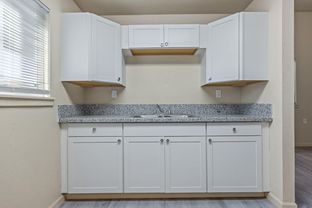 415 N Valeria Street, Fresno, CA 93701