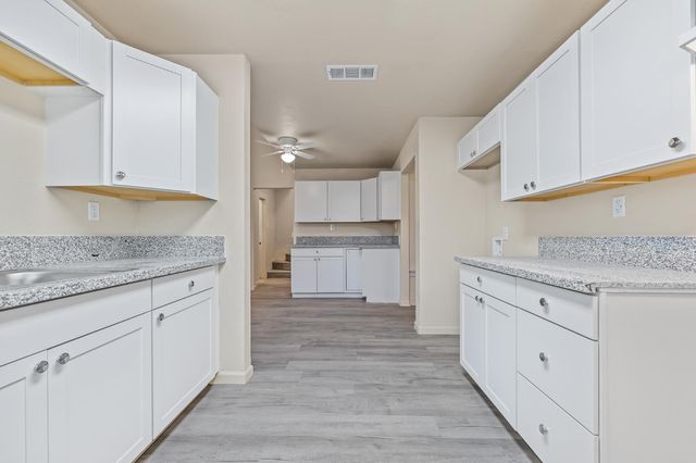 415 N Valeria Street, Fresno, CA 93701