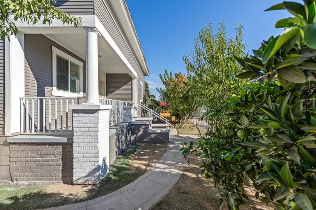 415 N Valeria Street, Fresno, CA 93701