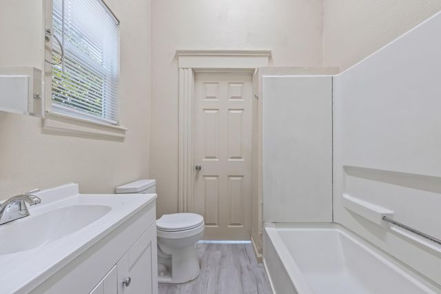 415 N Valeria Street, Fresno, CA 93701