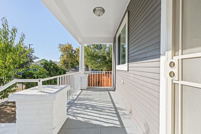 415 N Valeria Street, Fresno, CA 93701