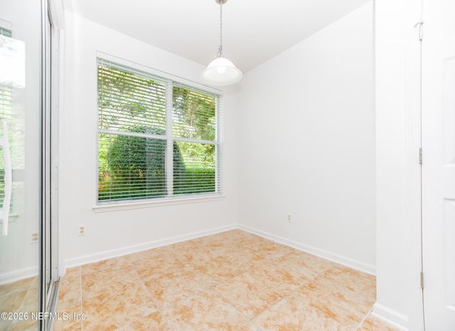 8527 LITTLE SWIFT Circle 34G, Jacksonville, FL 32256