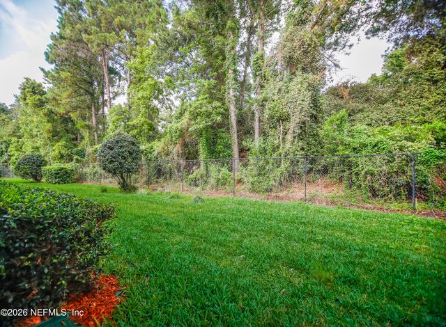 8527 LITTLE SWIFT Circle 34G, Jacksonville, FL 32256