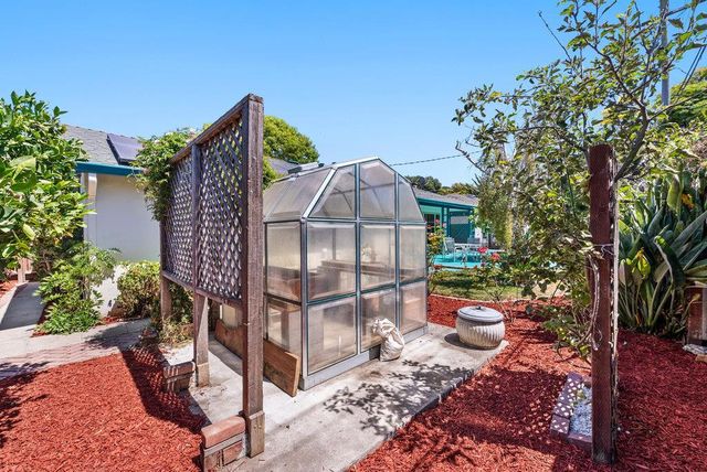 737 College Drive, Salinas, CA 93901