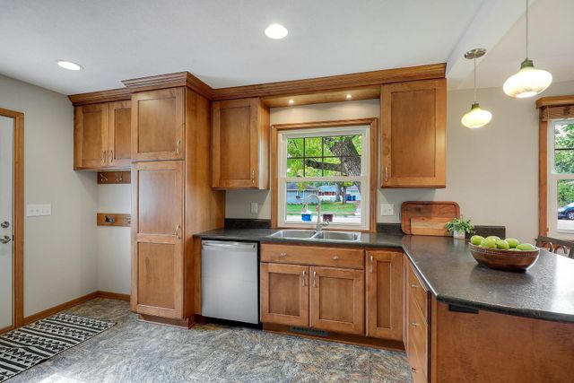 10307 Nicollet Avenue S, Bloomington, MN 55420