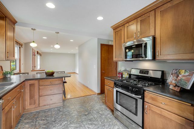 10307 Nicollet Avenue S, Bloomington, MN 55420