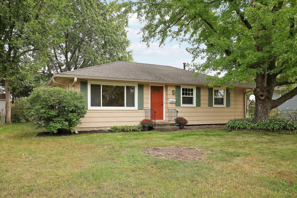 10307 Nicollet Avenue S, Bloomington, MN 55420