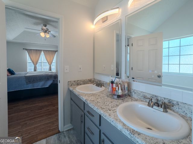 4778 Clayton Crossing Lane, Ellenwood, GA 30294