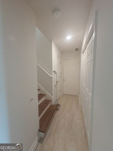 4778 Clayton Crossing Lane, Ellenwood, GA 30294