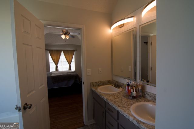 4778 Clayton Crossing Lane, Ellenwood, GA 30294