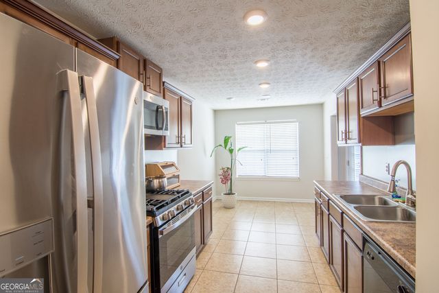 4778 Clayton Crossing Lane, Ellenwood, GA 30294