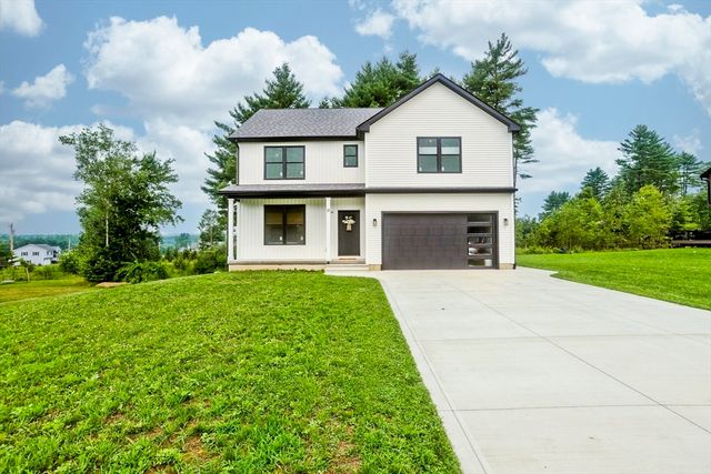 11 Woodland Lane, Belchertown, MA 01007