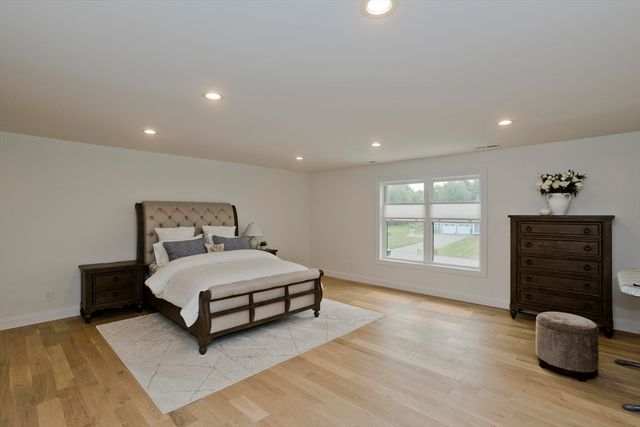 11 Woodland Lane, Belchertown, MA 01007
