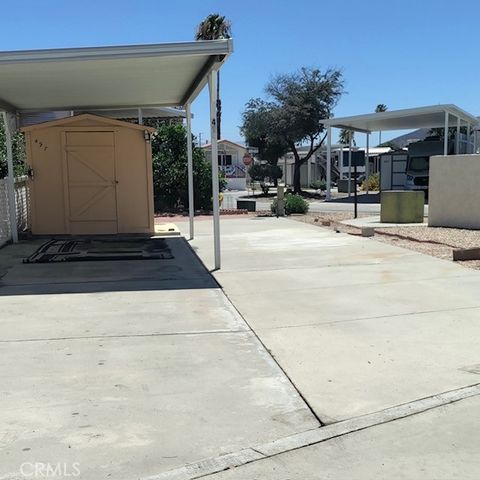 1295 S Cawston Avenue, Hemet, CA 92545