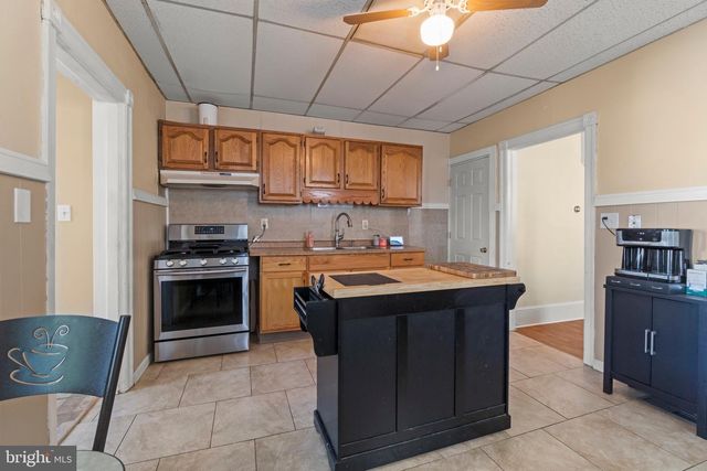 110 DELAWARE AVE, Delanco, NJ 08075