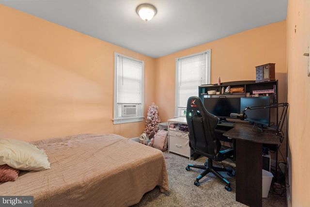 110 DELAWARE AVE, Delanco, NJ 08075