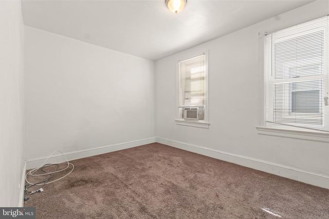 110 DELAWARE AVE, Delanco, NJ 08075