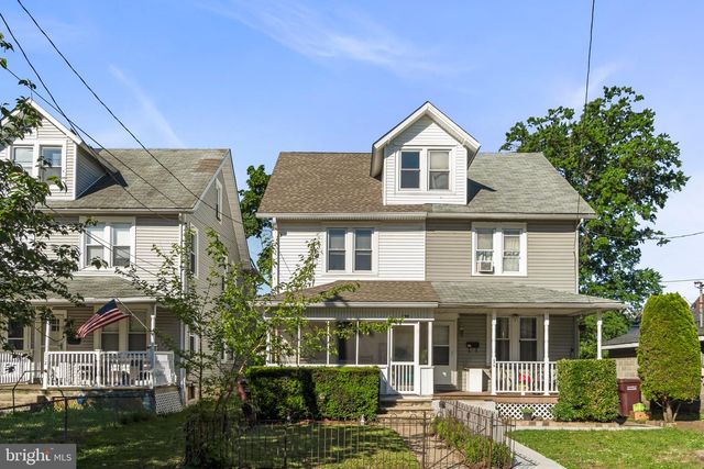 110 DELAWARE AVE, Delanco, NJ 08075