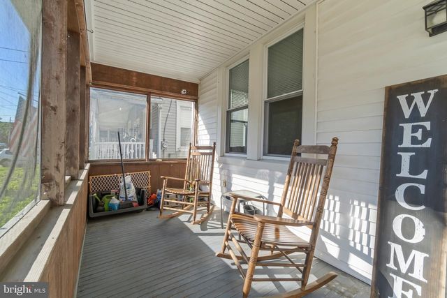 110 DELAWARE AVE, Delanco, NJ 08075