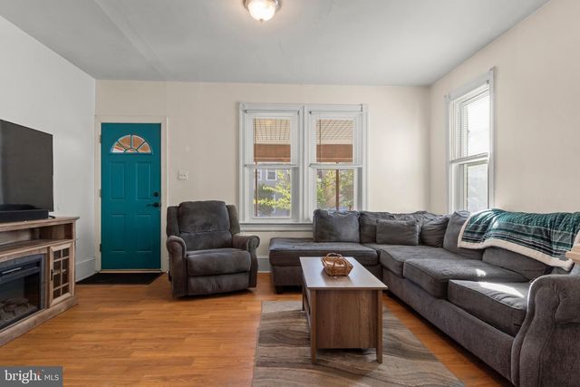 110 DELAWARE AVE, Delanco, NJ 08075
