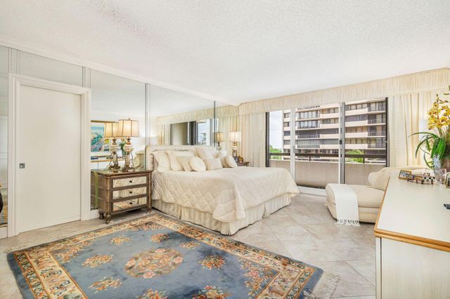 4100 N Ocean Drive 301, Singer Island, FL 33404