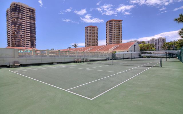 4100 N Ocean Drive 301, Singer Island, FL 33404