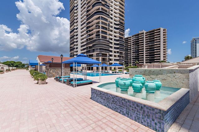 4100 N Ocean Drive 301, Singer Island, FL 33404