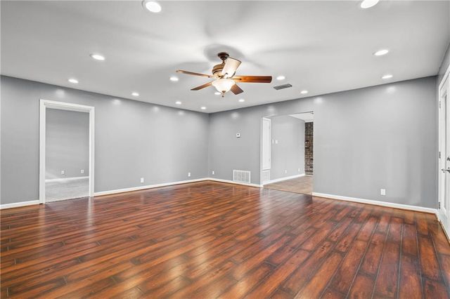 11040 Straub Road, Grand Bay, AL 36541