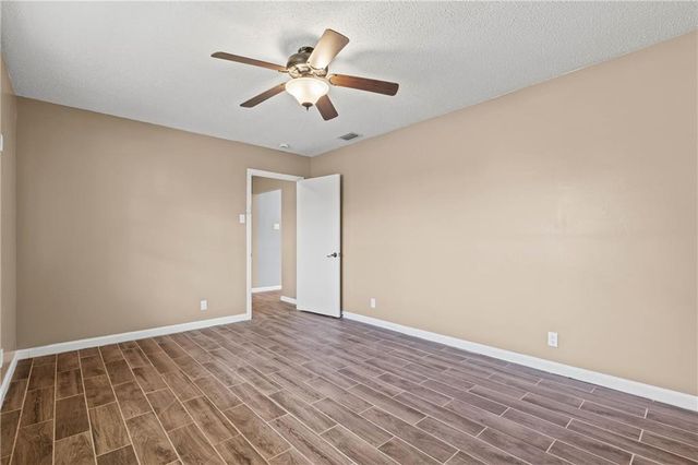 11040 Straub Road, Grand Bay, AL 36541