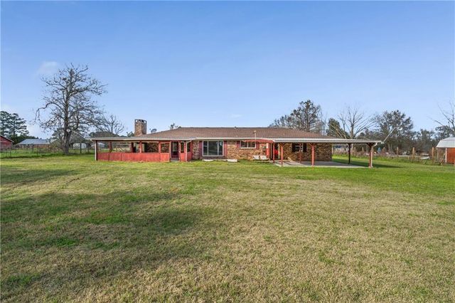 11040 Straub Road, Grand Bay, AL 36541