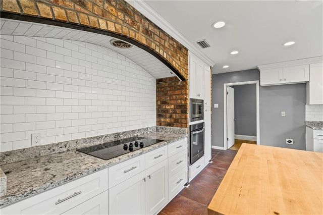 11040 Straub Road, Grand Bay, AL 36541