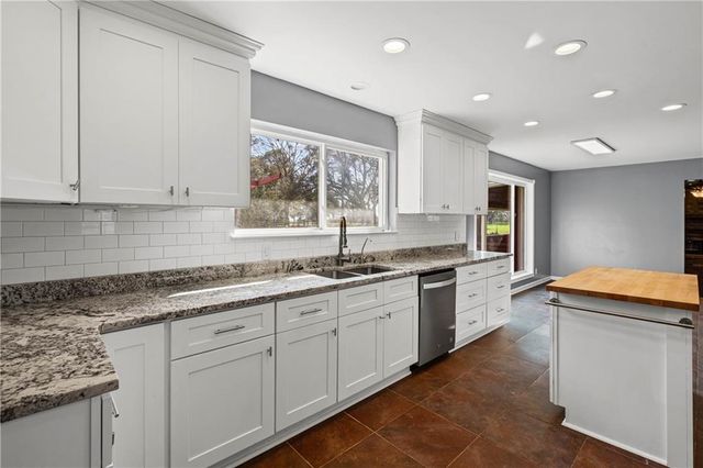 11040 Straub Road, Grand Bay, AL 36541