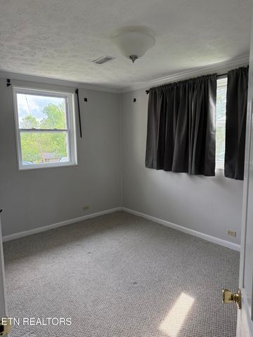 119 Newberry Circle, Oak Ridge, TN 37830