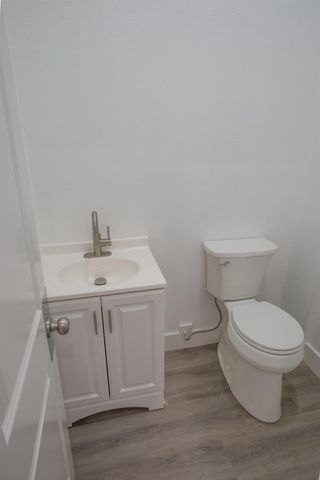 1628 Private Road 652, Sargent, TX 77414