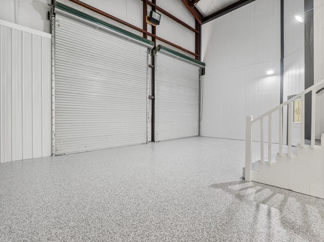 1628 Private Road 652, Sargent, TX 77414