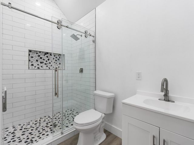 1628 Private Road 652, Sargent, TX 77414