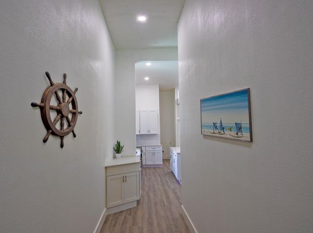 1628 Private Road 652, Sargent, TX 77414