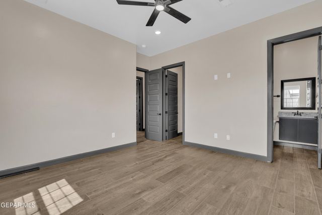 461 VIN BENICARLO Place, El Paso, TX 79912