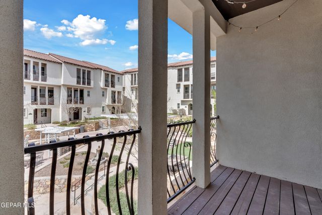461 VIN BENICARLO Place, El Paso, TX 79912