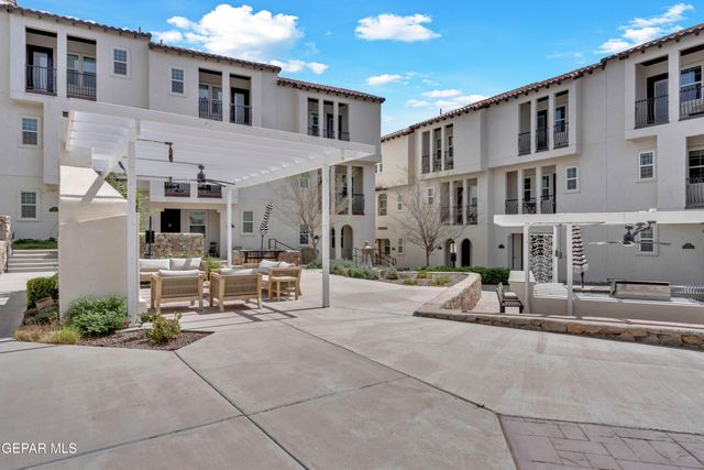 461 VIN BENICARLO Place, El Paso, TX 79912