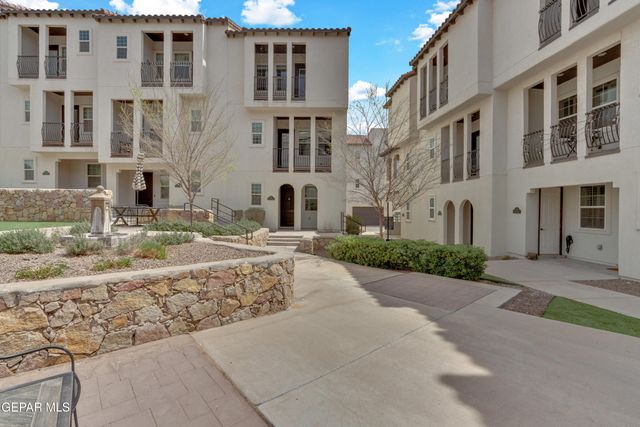 461 VIN BENICARLO Place, El Paso, TX 79912