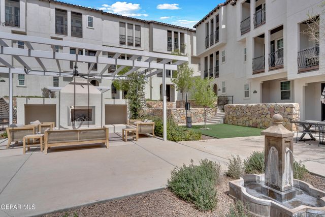 461 VIN BENICARLO Place, El Paso, TX 79912