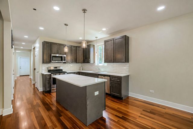 7239 S Marshfield Avenue, Chicago, IL 60636