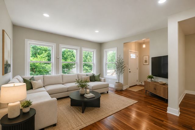 7239 S Marshfield Avenue, Chicago, IL 60636