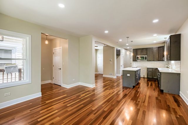 7239 S Marshfield Avenue, Chicago, IL 60636